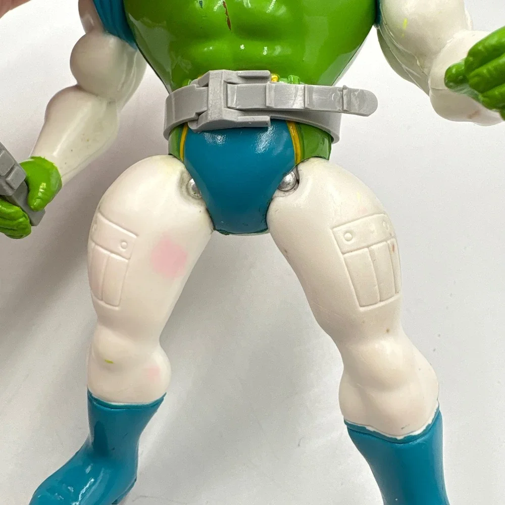 Vintage Pace Toys Earth Force Doctor Red Roger Wolf Figure w/Weapon 1985 LOOSE